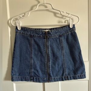 NWOT Women’s Jean Skirt XS